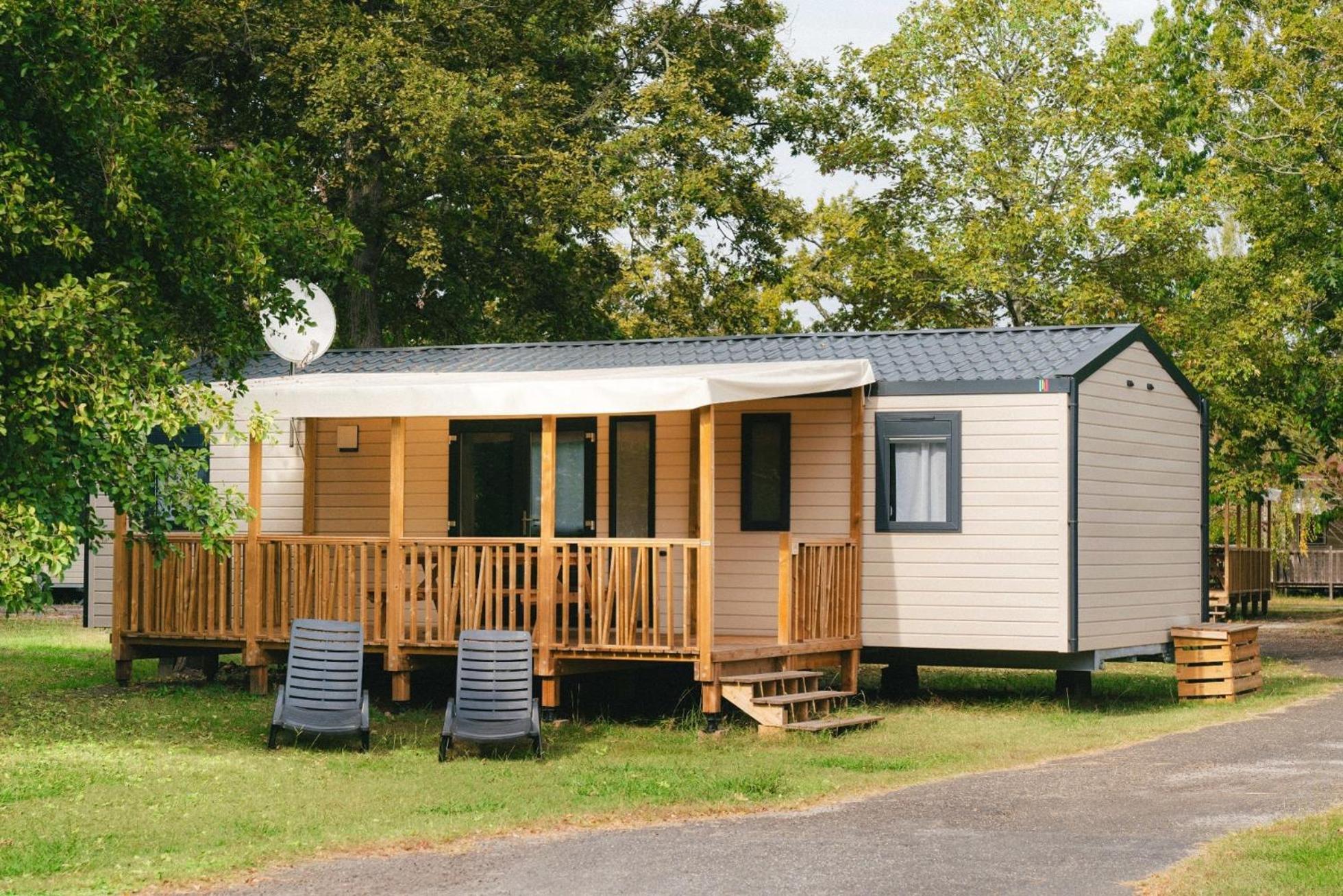 Camping Lou Broustaricq Сангине Стая снимка