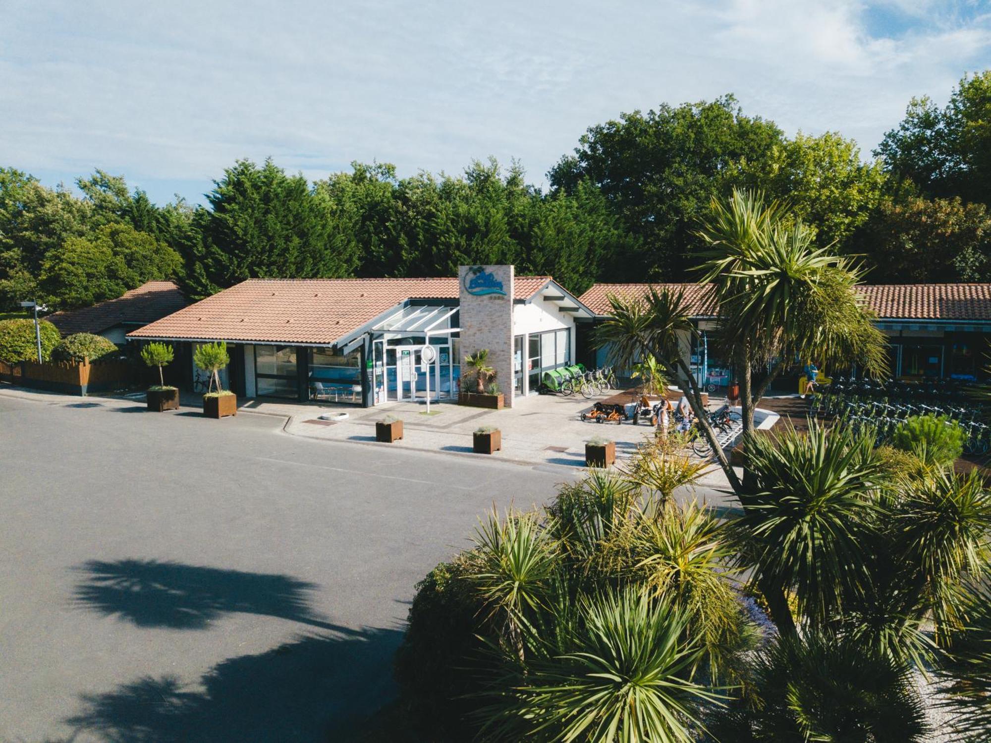 Camping Lou Broustaricq Сангине Екстериор снимка